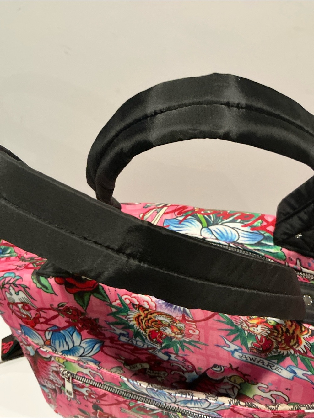 NWT Ed Hardy Weekend Traveler with Convenient Suitcase Slide and zipper closure. - Picture 16 of 16